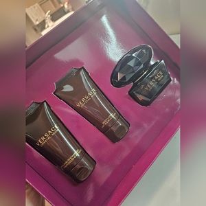 Versace crystal noir gift set